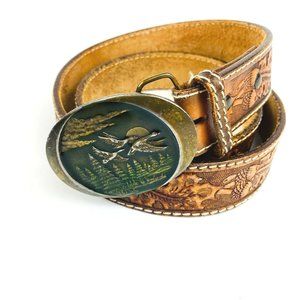 Vintage Mountain Trees Birds Belt Buckle 1982 Indiana Metal Craft F59 Leather